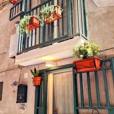 Maison Zazà Naples-3